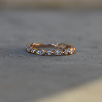 Marquise and Round Diamond band