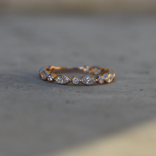 Marquise and Round Diamond band