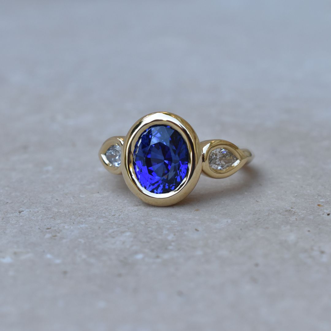 Pillow Sapphire ring